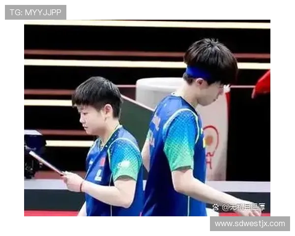 广州足球队成长之路:从默默无闻到辉煌成就的纪实故事 广州足球队成长之路:从默默无闻到辉煌成就的纪实故事